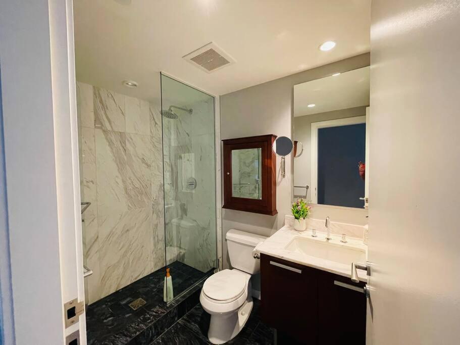 Waterfalls Hotel 維多利亞 外观 照片